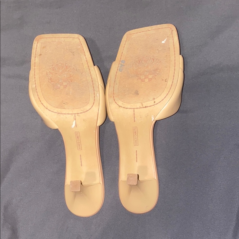 Vince Camuto Heels - Picture 4 of 4